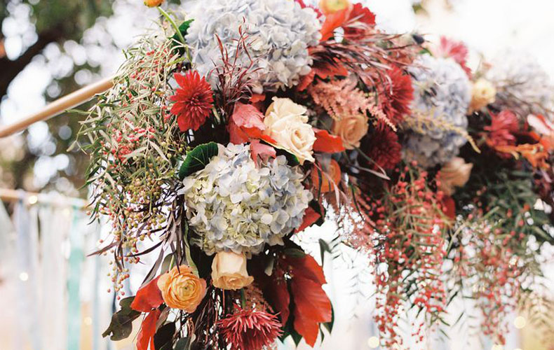 Floral arrangement Rustic wedding